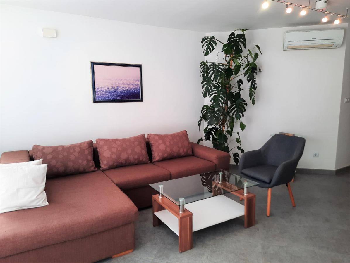 Apartment Mato Barbariga Exterior foto